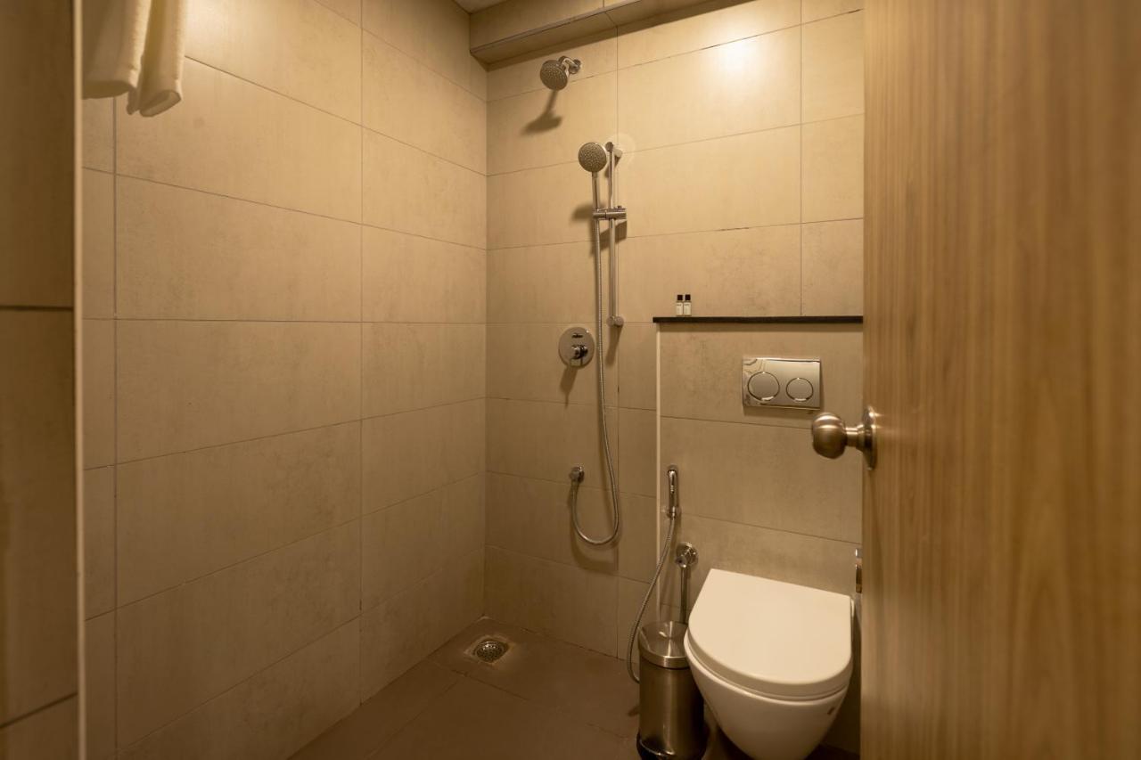 Olive Hotel Indiranagar 100Ft Road By Embassy Group Bangalore Ngoại thất bức ảnh