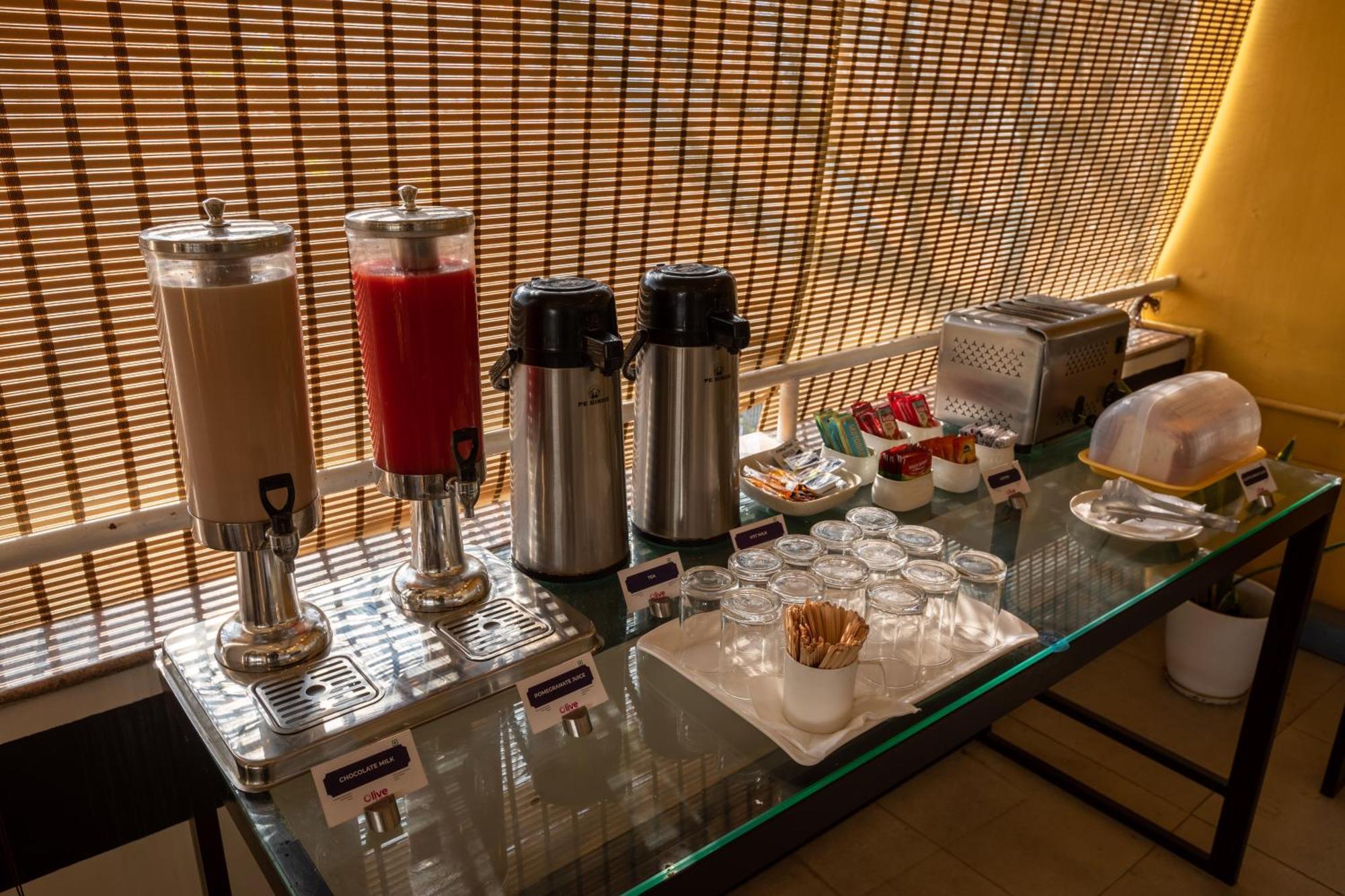 Olive Hotel Indiranagar 100Ft Road By Embassy Group Bangalore Ngoại thất bức ảnh