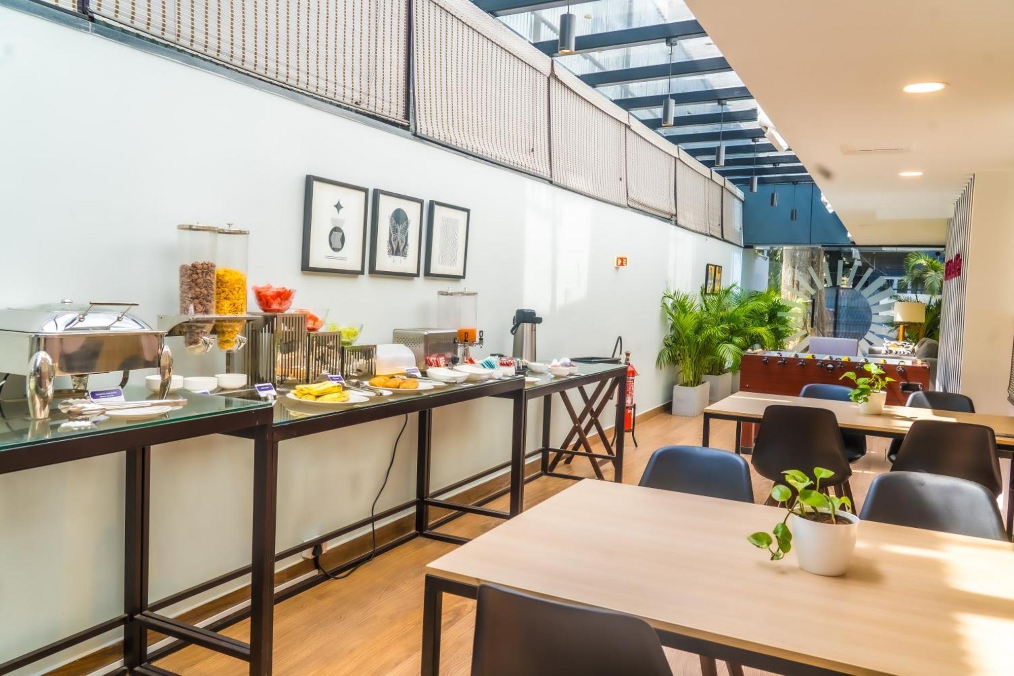 Olive Hotel Indiranagar 100Ft Road By Embassy Group Bangalore Ngoại thất bức ảnh
